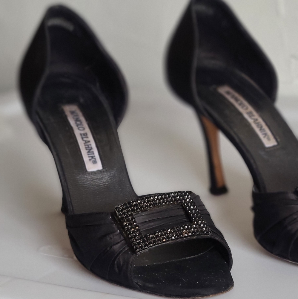 Manolo Blahnik Black Buckley d'Orsay 37.5